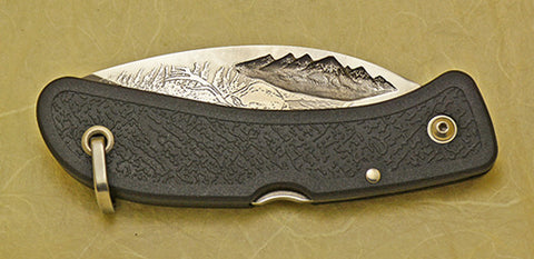 Boye Mountains Lockback Folding Pocket Knife with 'Wapiti Elk' Etching & 'Gonzalez 10'.
