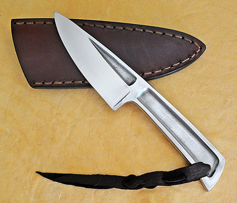 Boye Basic 3 Cobalt with Leather Pouch Sheath and Lanyard.