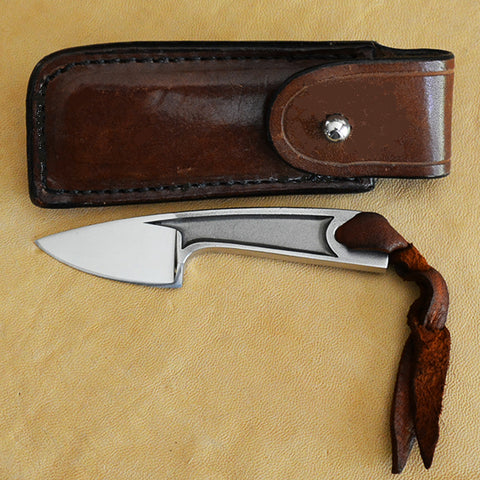 Boye Cobalt Sub-Basic Brass-lined Leather Sheath.