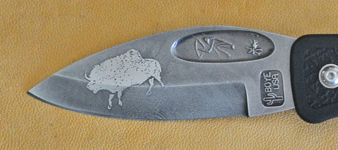 Boye Bow Hunter Lockback Folding Knife with 'Lescaux Bison' and 'Bow Hunter' Etching.