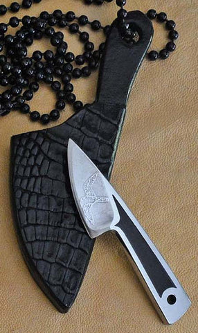 Boye Basic Photon with 'Falcon' Etching, Blackwood Handle Inlay & Black Croc Neck Sheath.