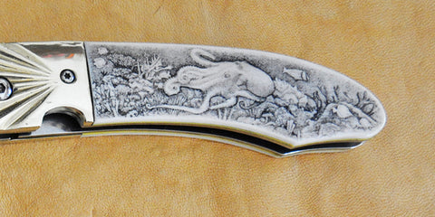3.25 inch Locking Liner Folder by John Craft with Sea Life Etchings and Bob Hergert Scrim.