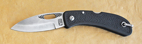 Boye Basketweave/Hole Lockback Folding Knife with Plain Etched Blade.