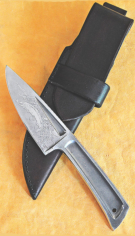 Boye Basic 3 with 'Trout' Etching and Leather Sheath.