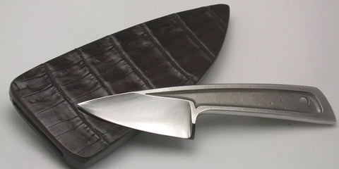 Boye Basic 1 with Plain Etched Blade & Double-sided Croc Sheath.