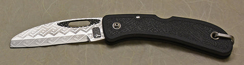 Boye Basketweave/Hole Sheepsfoot Lockback Folding Pocket Knife with 'Basketweave' Etching.