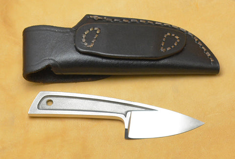 Boye Basic 1 Cobalt with Leather Flap Sheath.