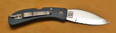 Boye Cobalt Blue Whale Lockback Folding Pocket Knife with Blue Handle, Serrations, and Marlin Spike-3.