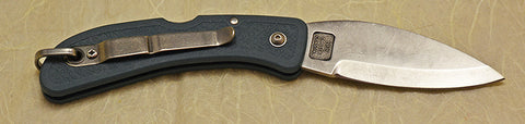 Boye Blue Whale Lockback Folding Pocket Knife with 'Dolphins' Etching and Blue Handle.