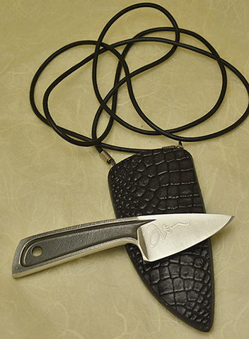 Boye Sub-Basic with Plain Etched Blade and Black Croc Neck Sheath.