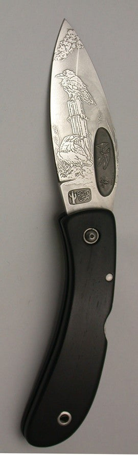 Boye Custom Bow Hunter Lockback Folding Pocket Knife with '2 Ravens' Etching.