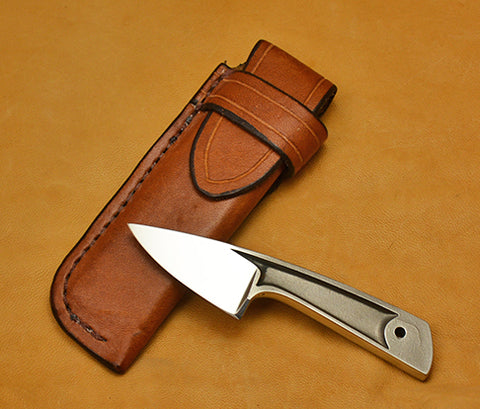 Boye Cobalt Sub-Basic with Brass-lined Leather Sheath.