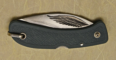 Boye Eagle Wing Lockback Folding Pocket Knife with 'Feather' Etching and Blue Handle.