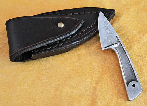 Boye Sub-Basic with 'Heron' Etching and Horizontal Carry Leather Sheath.