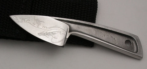 Boye Sub-Basic with 'String of Whales' Etching.