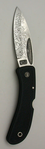 Boye Sunburst Lockback Folding Pocket Knife with 'Sunflower' Etching - 2.